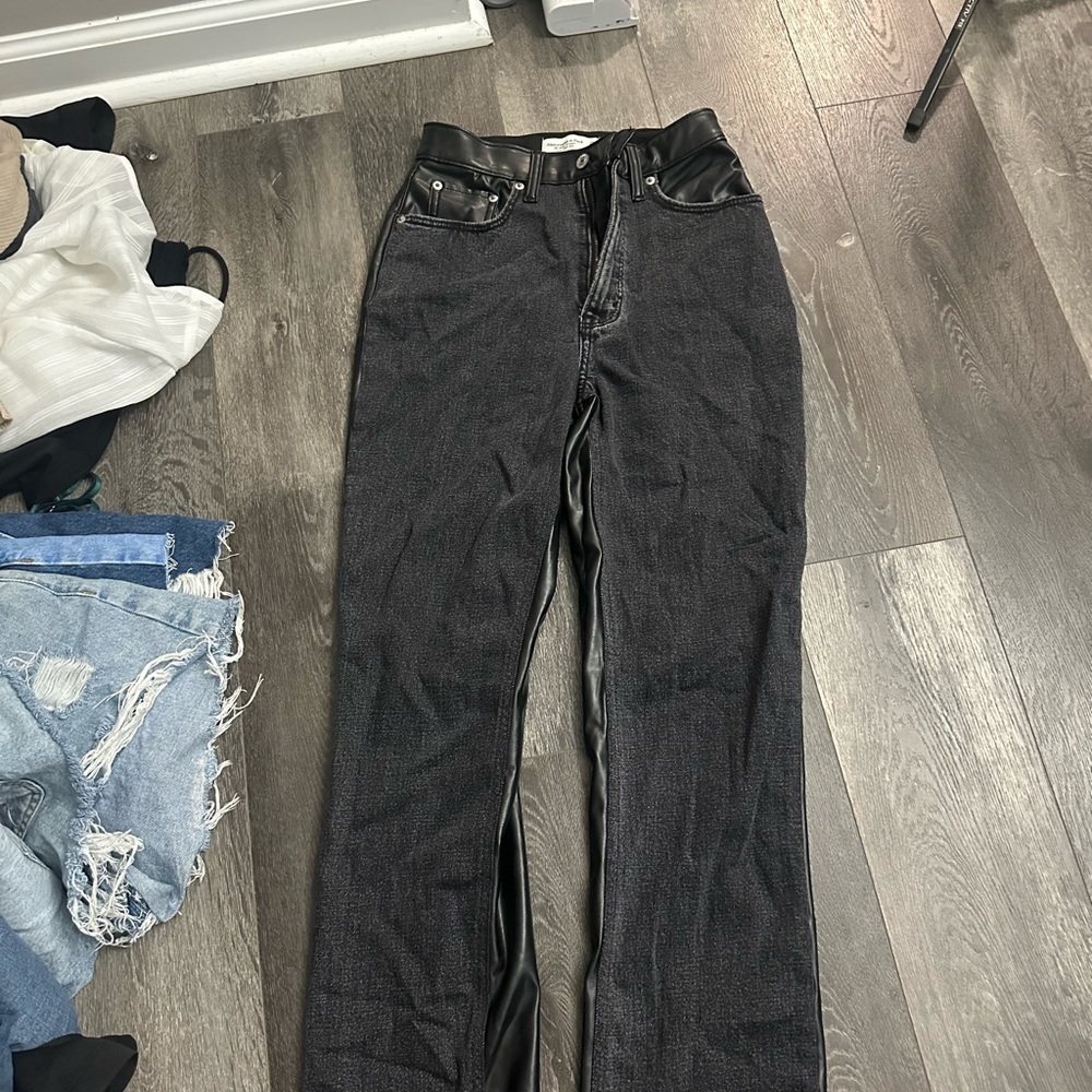 Black Women's Jeans